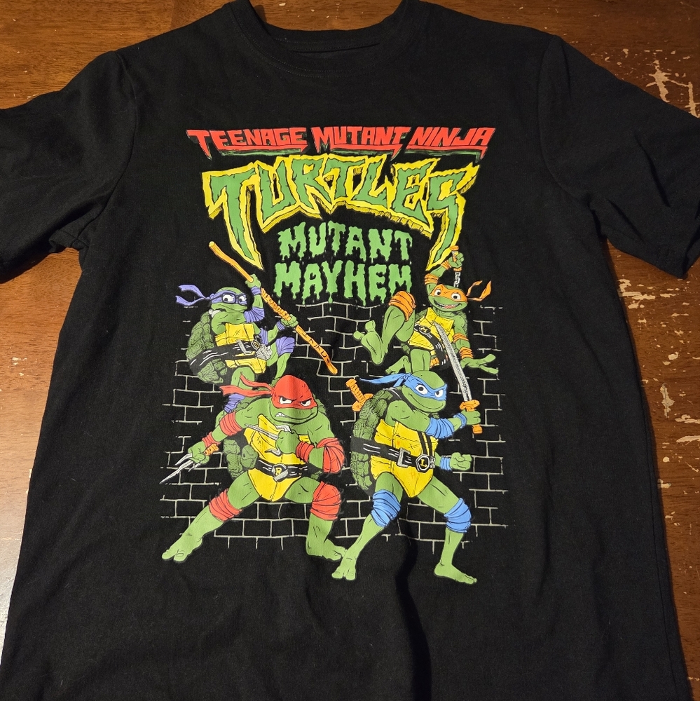 Nickelodeon Teenage Mutant Ninja Turtles Black Tee